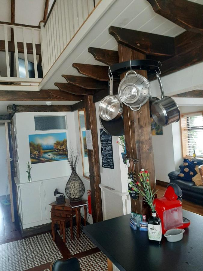 Cosy In With Balcony 32 M² View